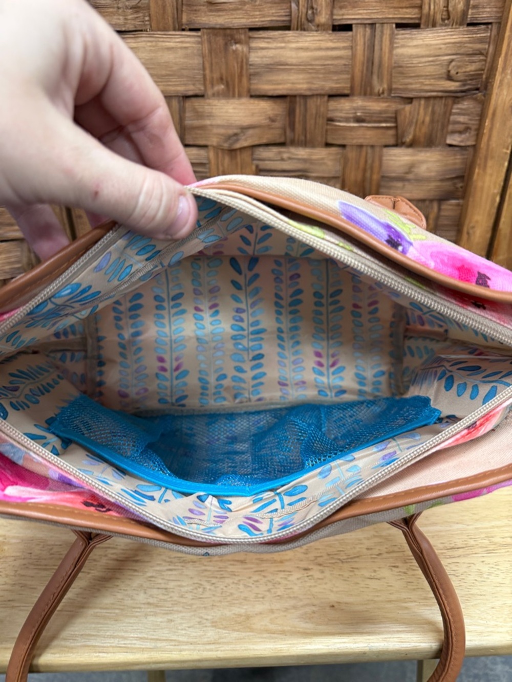 Tupperware Pink & Purple Floral Beige Tote with Brown Handles - Picture 5 of 5